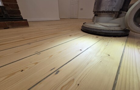 pine-floorboard-floor-sanding--floor-restoration-dulwich
